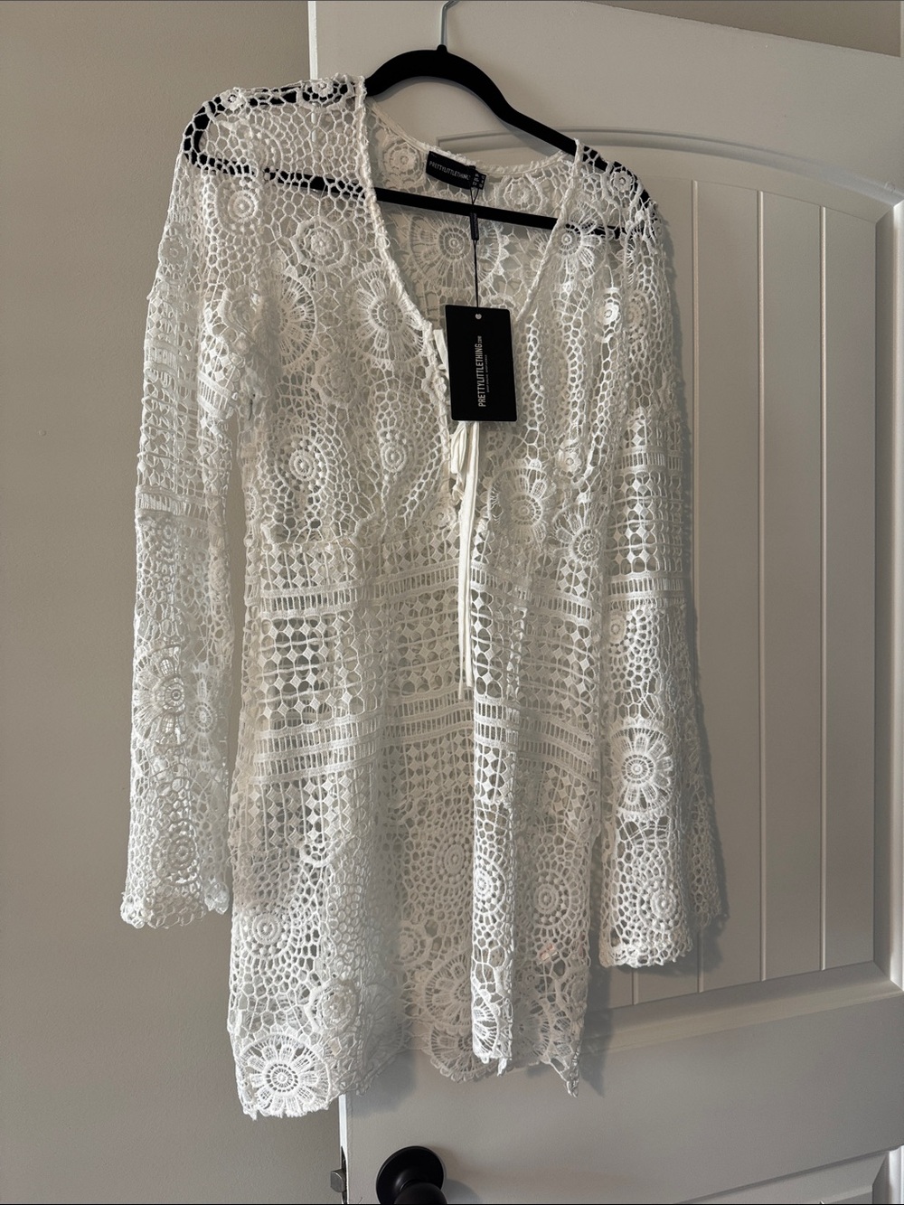 PrettyLittleThing White Crochet Lace Tunic Dress
